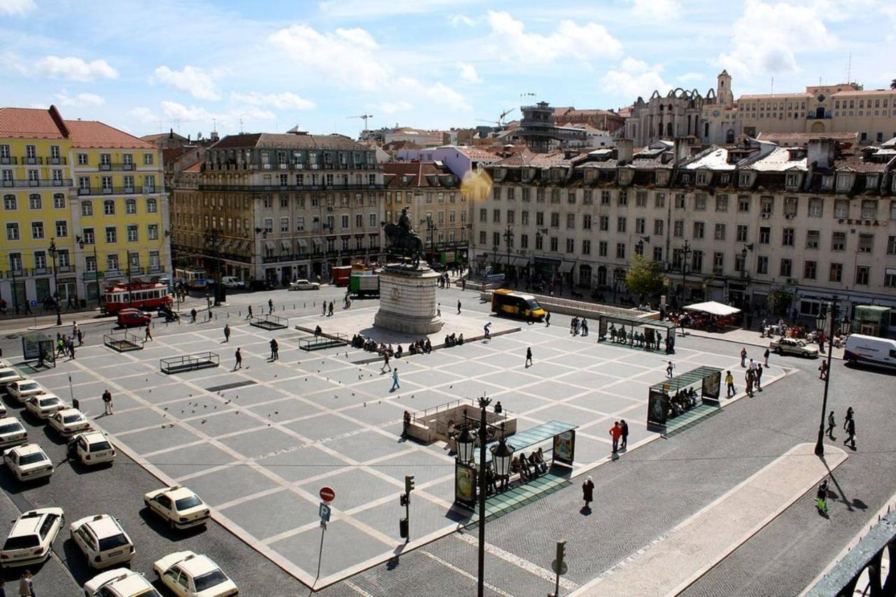 Charming Apartments In The Heart Of Lisbon Exterior photo